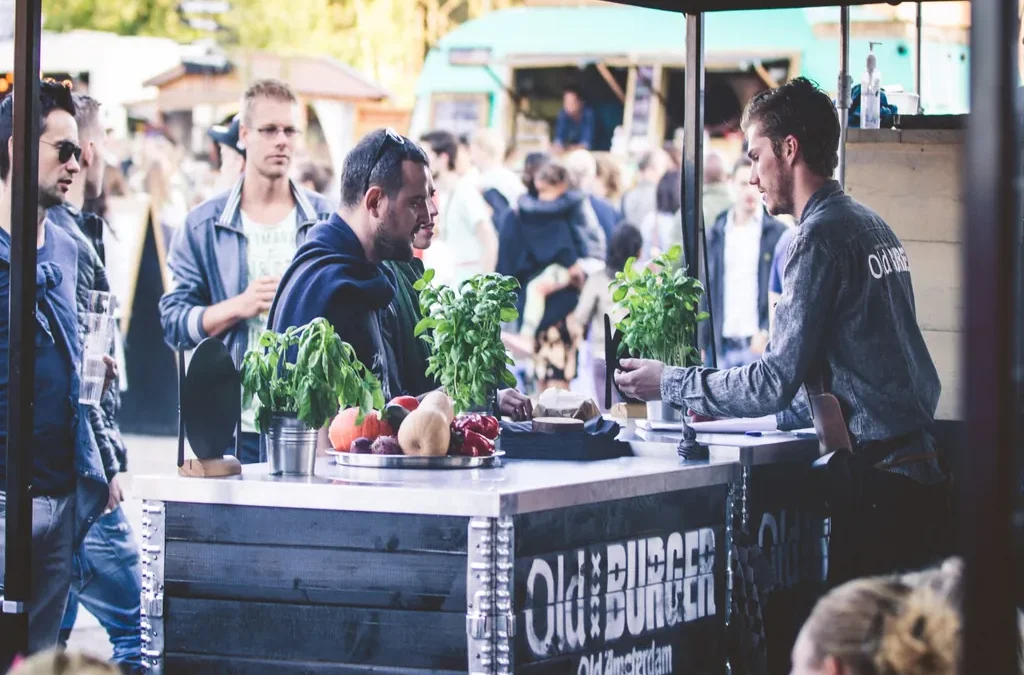 Met wie neem je contact op voor een festivalactivatie?